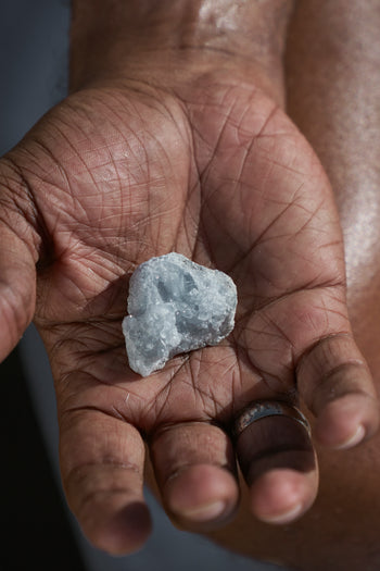 CRYSTAL-POWERED MEDITATION WITH ENERGY MUSE